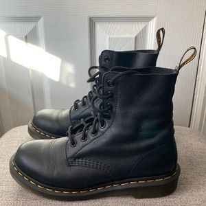 EXCELLENT CONDITION - Dr.Martens 1460 Pascal Leather Size 7